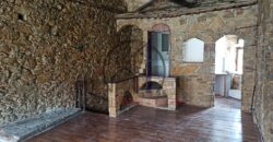 Κύμη-Ενοικιάζεται επαγγελματικός χώρος 153,3 τ.μ.