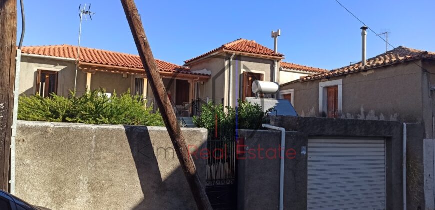 Ενοικιάζεται διώροφη μονοκατοικια 120τ.μ.