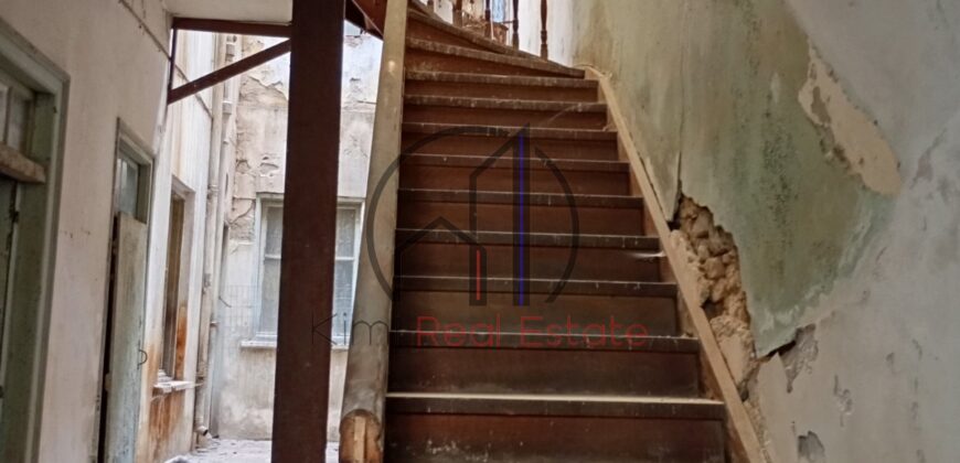 Πειραιάς-Πωλείται ακίνητο 215 τ.μ.