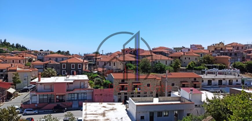 Κύμη-Ενοικιάζεται μεζονέτα συνολικού εμβαδού 103 τ.μ.