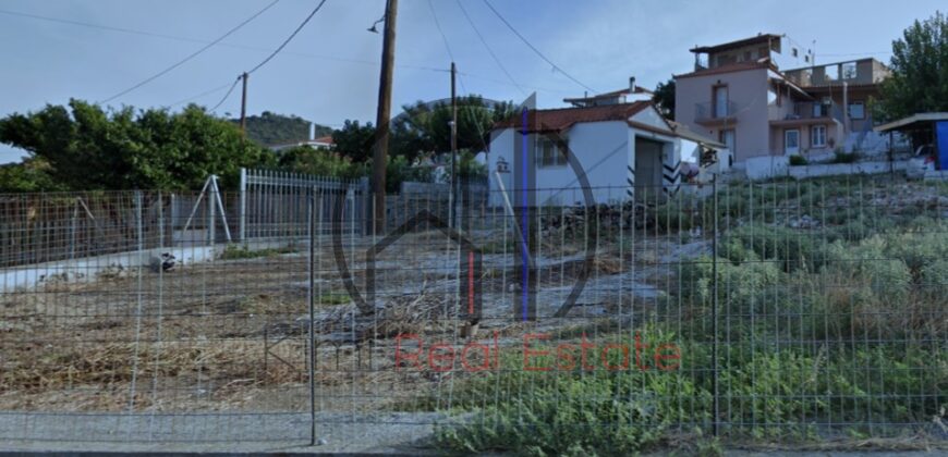 Κριεζά- Πωλείται οικόπεδο 434 τ.μ. με οικία 48 τ.μ.