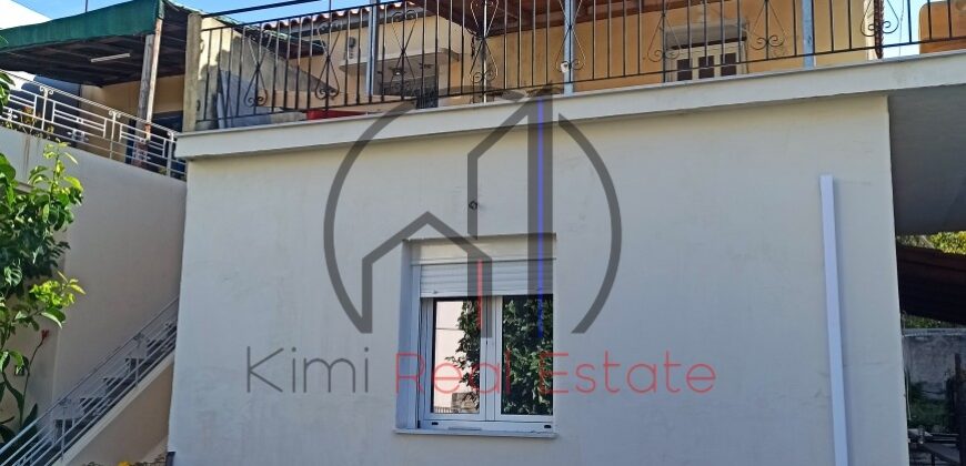 Κύμη – Ενοικιάζεται ανακαινισμένη κατοικία 68 τ.μ. με αυλή και κήπο