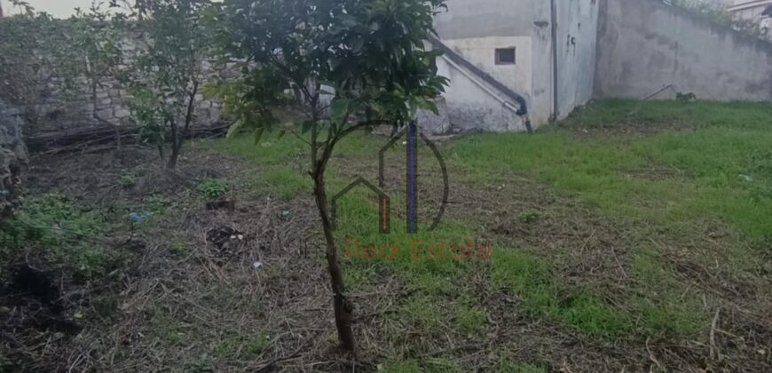 Κύμη-Πωλείται οικόπεδο εντός σχεδίου πόλεως 292,66 τ.μ. με παλαιά κατοικία 102 τ.μ.